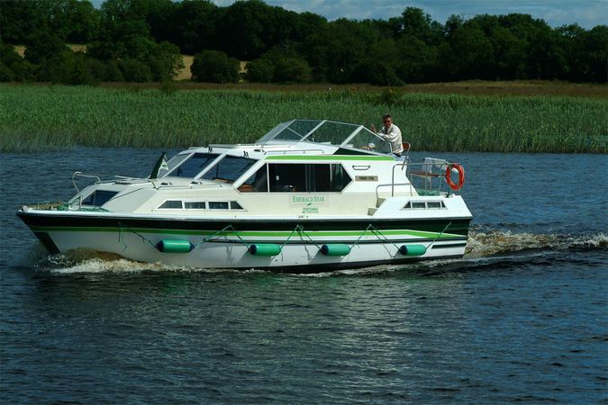 Le Boat Lake Star | Budget 4
