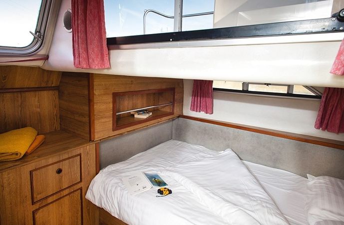 Le Boat Lake Star | BF Portumna