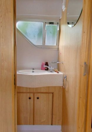 Le Boat Tango | CF Chertsey