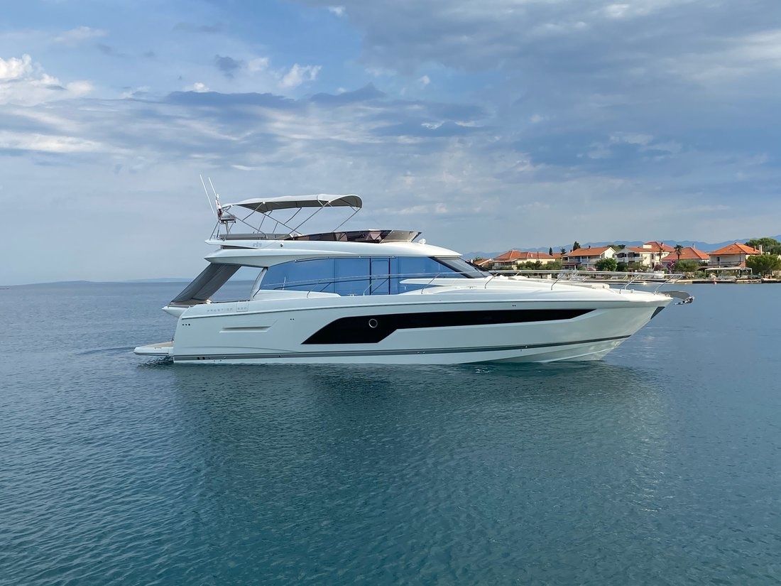 Prestige 590 | The Sun