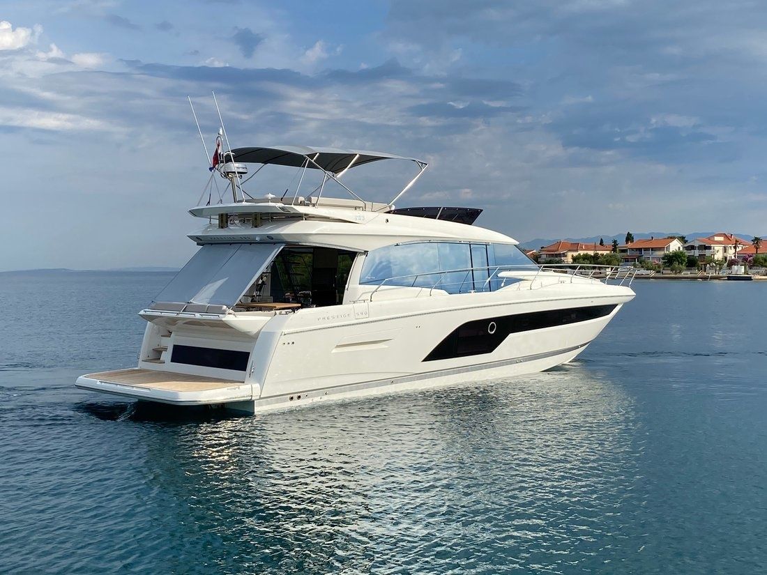 Prestige 590 | The Sun