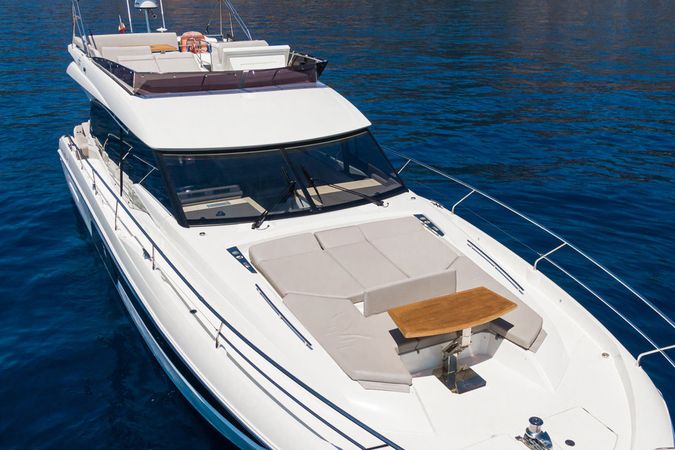 Prestige 590 | The Sun