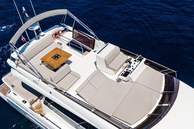 Prestige 590 | The Sun