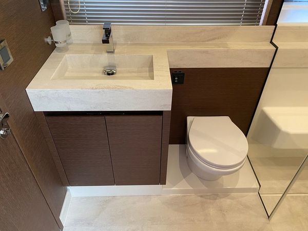 Prestige 590 | The Sun