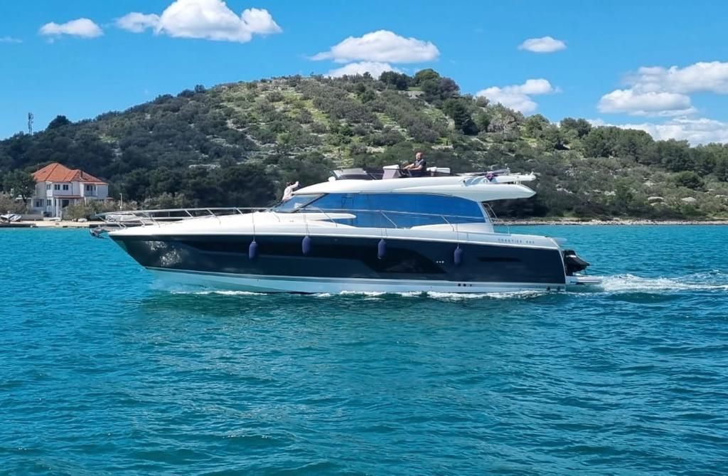 Prestige 590 | The Sun