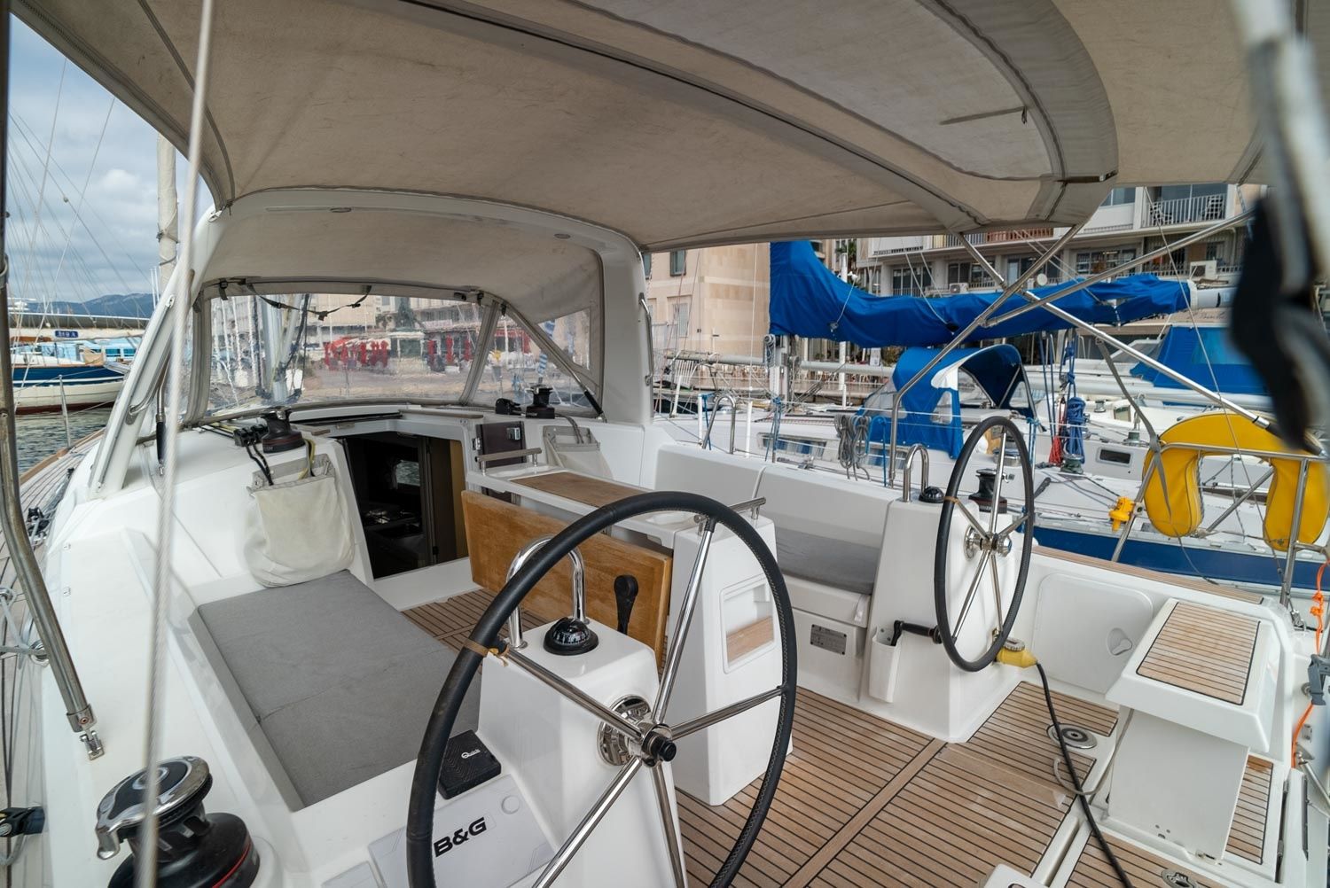 Beneteau Oceanis 35.1 | Malilu