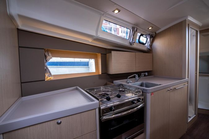 Beneteau Oceanis 35.1 | Malilu