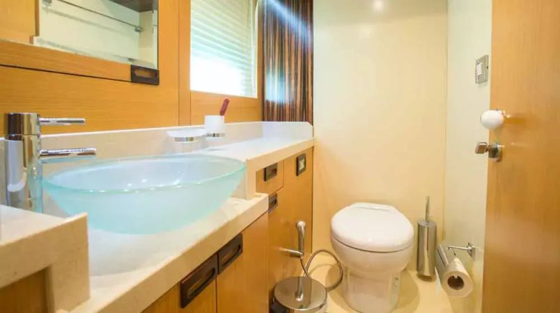 Gulf Craft Majesty 56 | Vassia