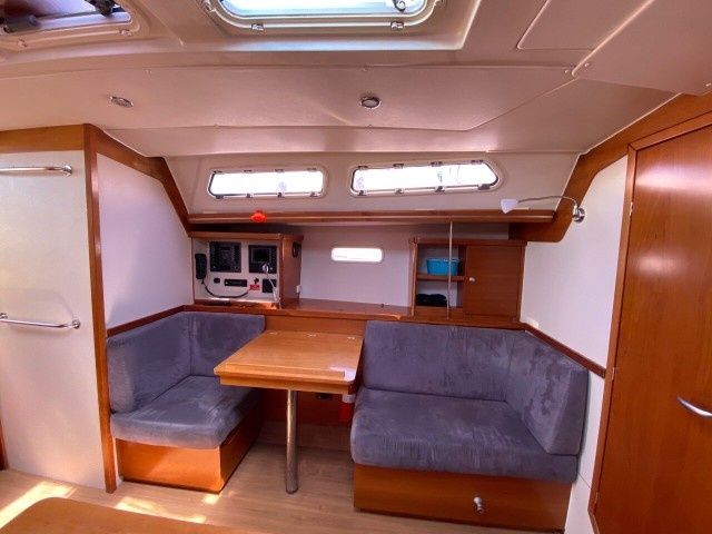 Hanse 430 | Astraios