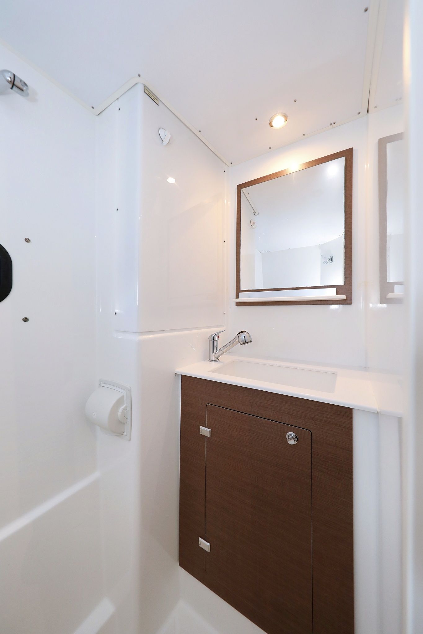 Bali Catspace | Queen Bee