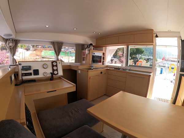 Lagoon 400 S2 | Suncity 2