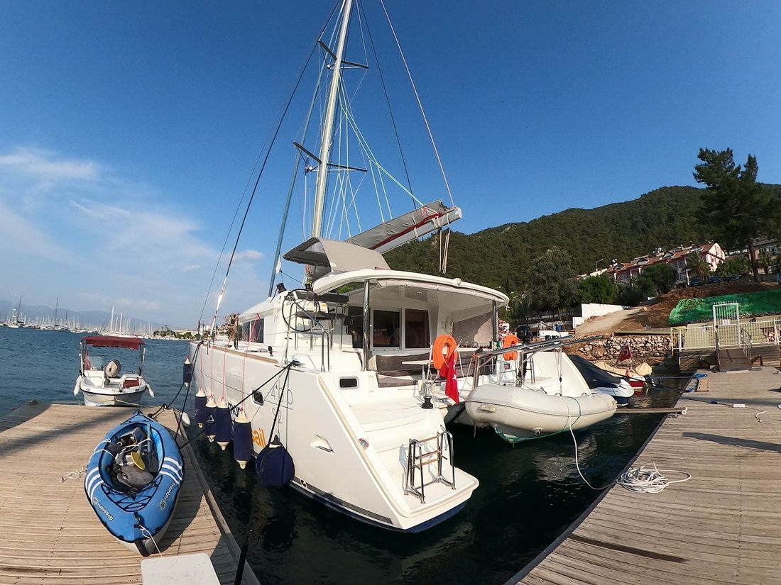 Lagoon 400 S2 | Suncity 2