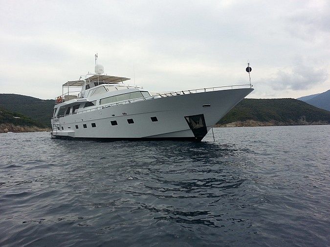 Heesen 83 | Aqua Virgin