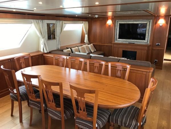 Heesen 83 | Aqua Virgin