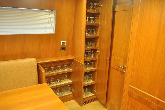 Heesen 83 | Aqua Virgin