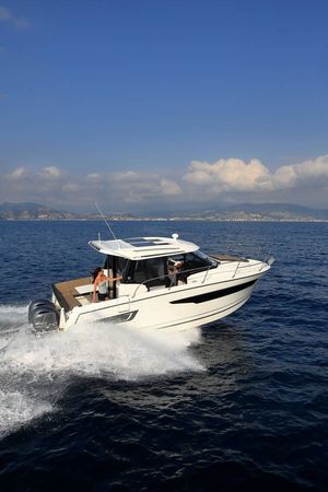 Jeanneau Merry Fisher 895 | Aquaduck