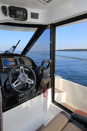 Jeanneau Merry Fisher 895 | Aquaduck