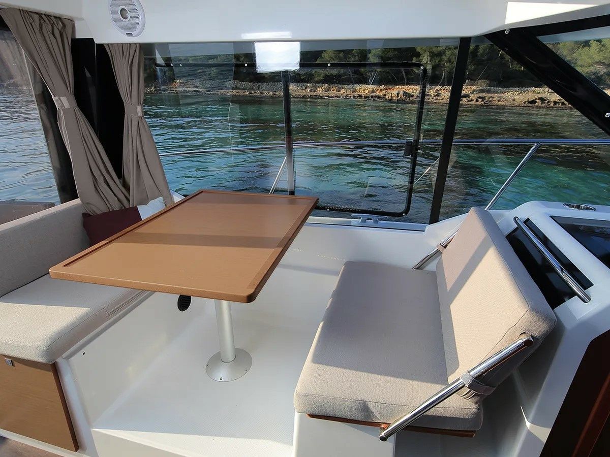 Jeanneau Merry Fisher 895 | Aquaduck