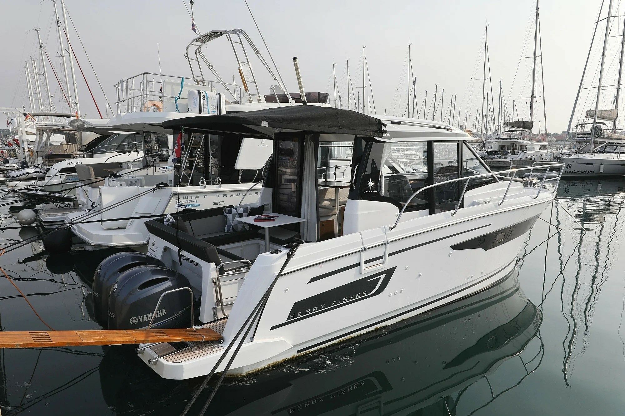 Jeanneau Merry Fisher 895 | Aquaduck