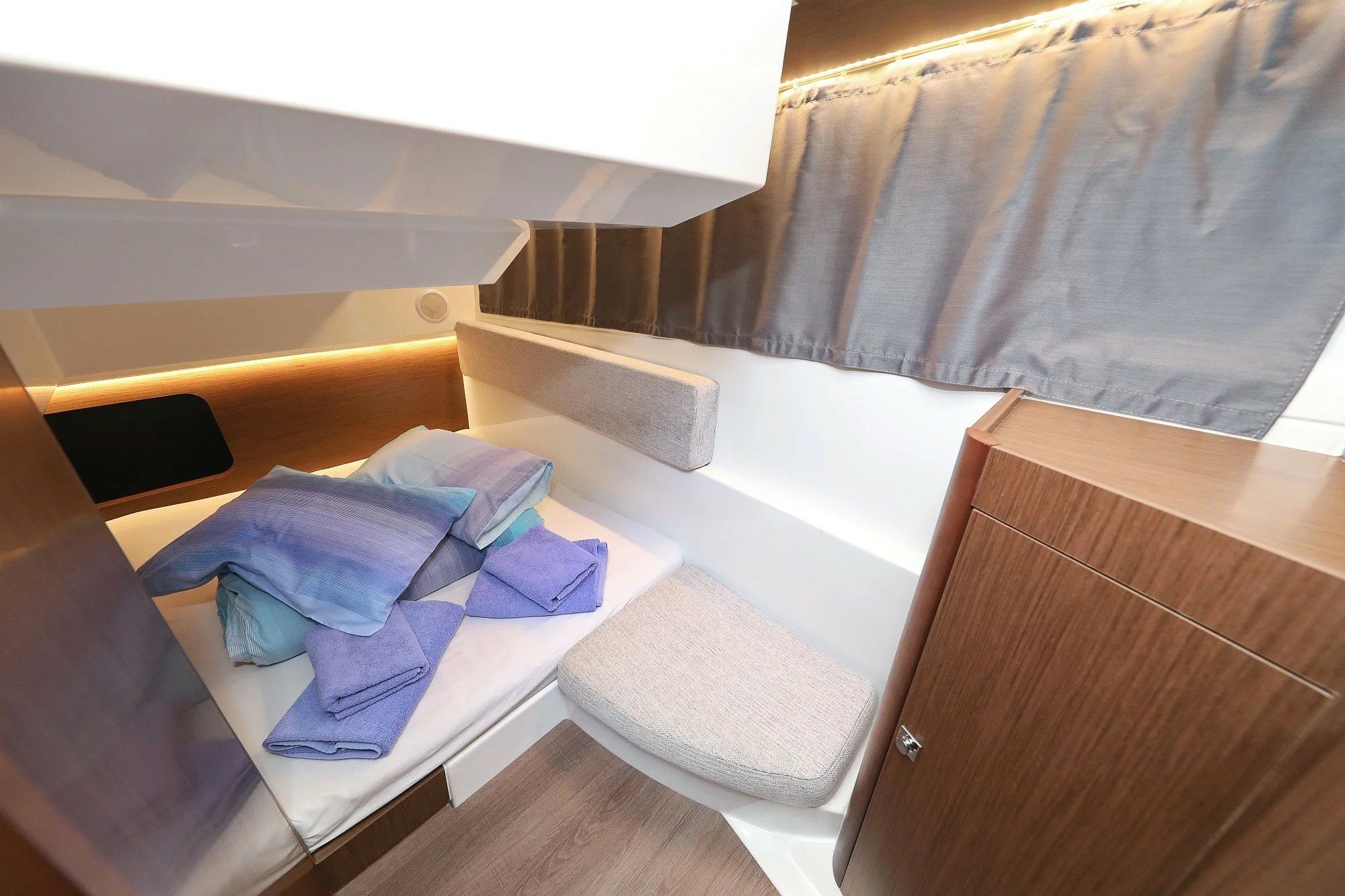 Jeanneau Merry Fisher 895 | Aquaduck
