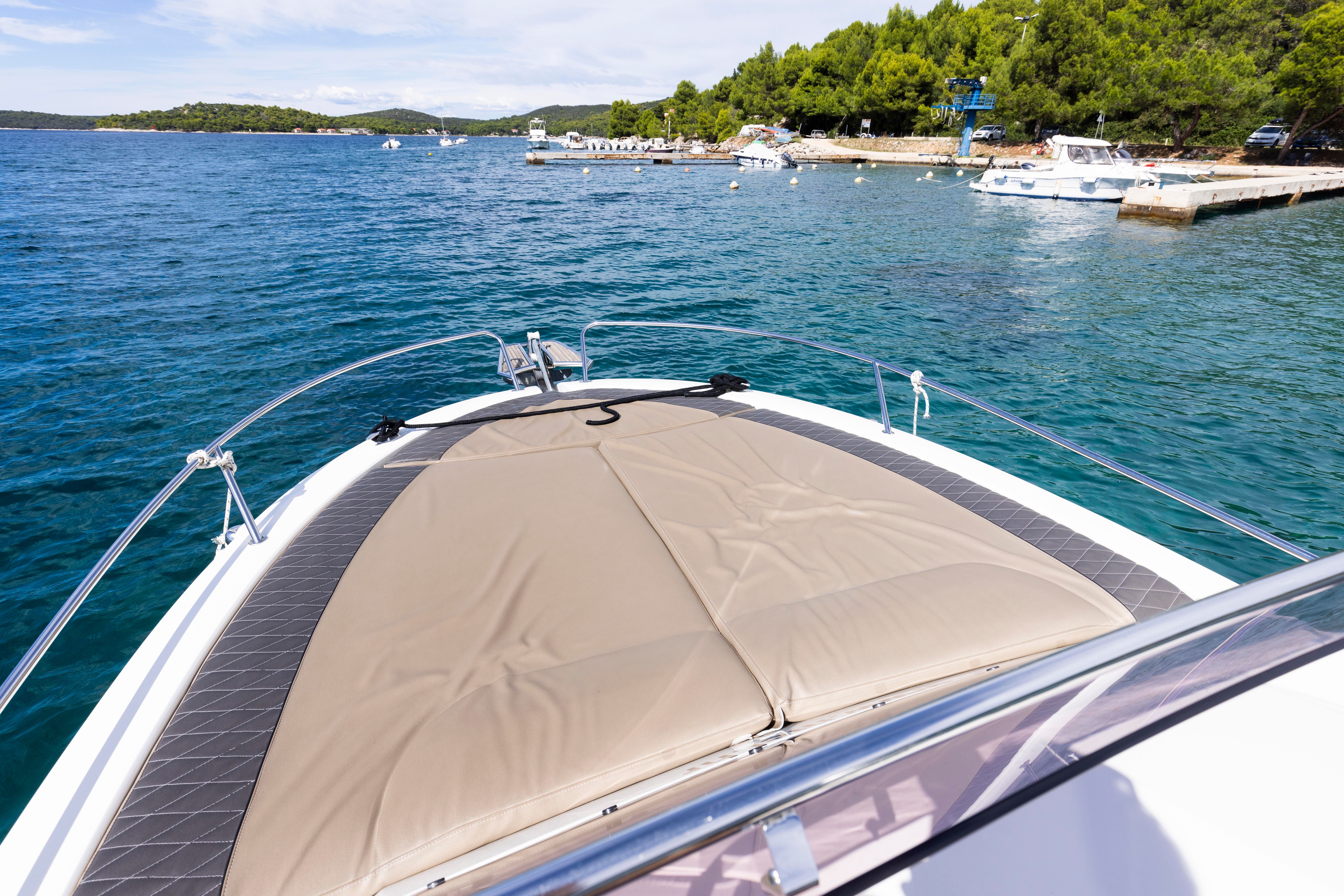 Atlantic Marine 690 | 22