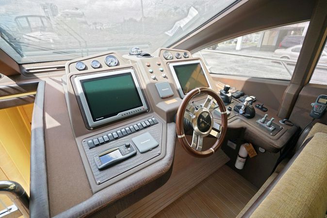 Azimut 64 Fly | Olimpo