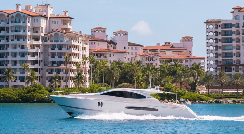 Lazzara 75 | Carpe Diem