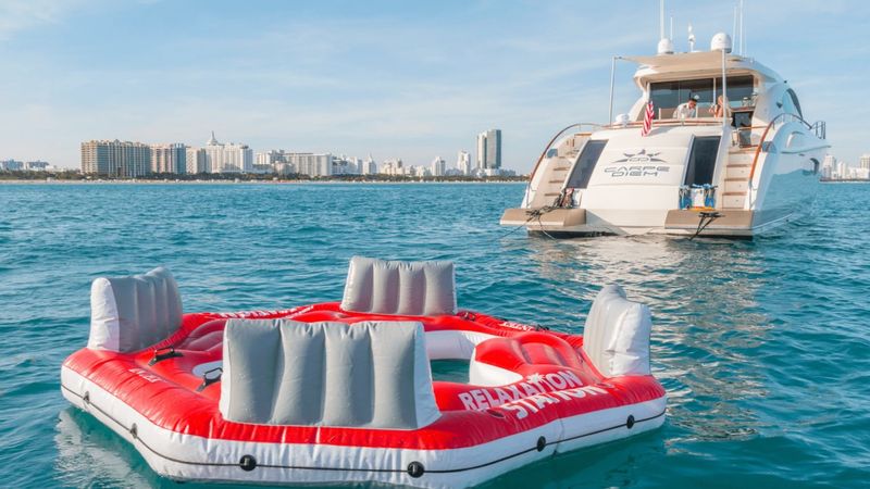 Lazzara 75 | Carpe Diem