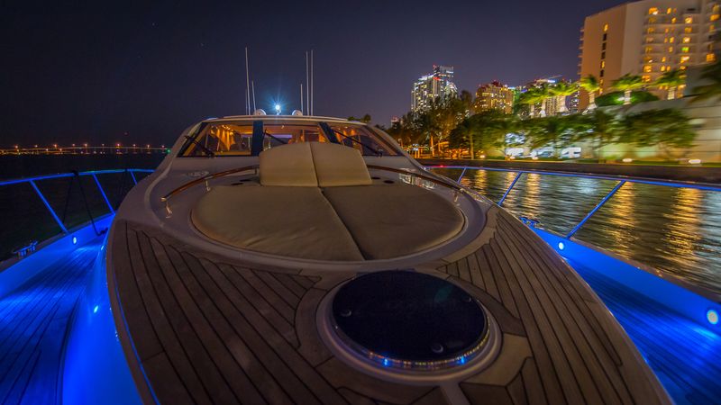 Lazzara 75 | Carpe Diem