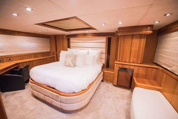 Sunseeker 94 | So What Who Cares