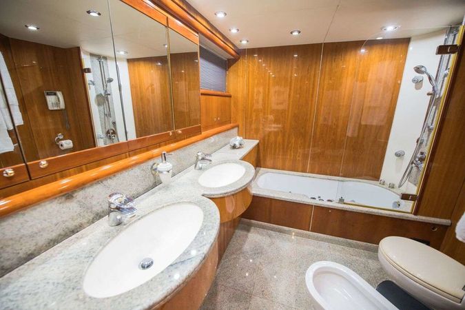 Sunseeker 94 | So What Who Cares