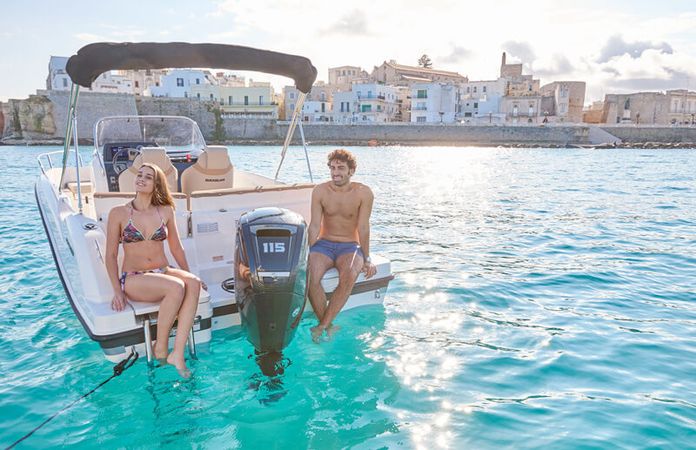 Quicksilver 605 | Open