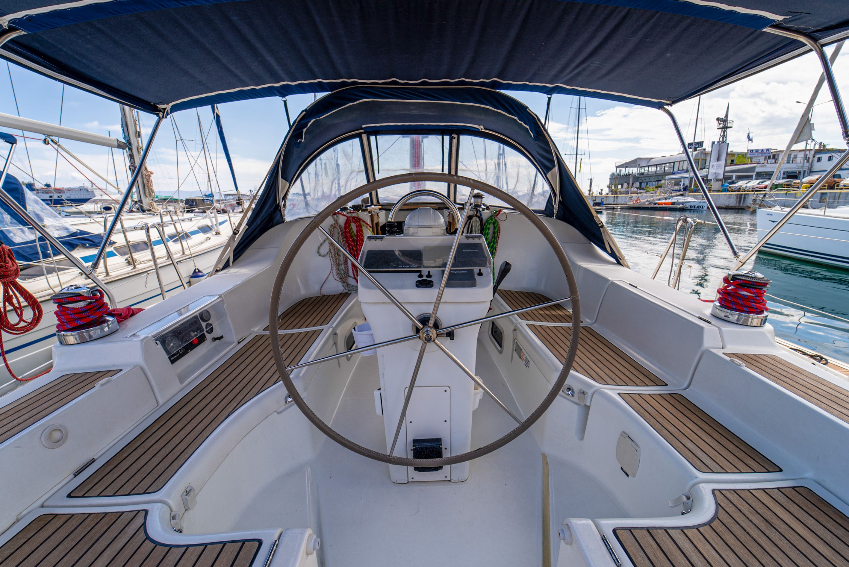 Beneteau Oceanis Clipper 393 | Aeolian Too