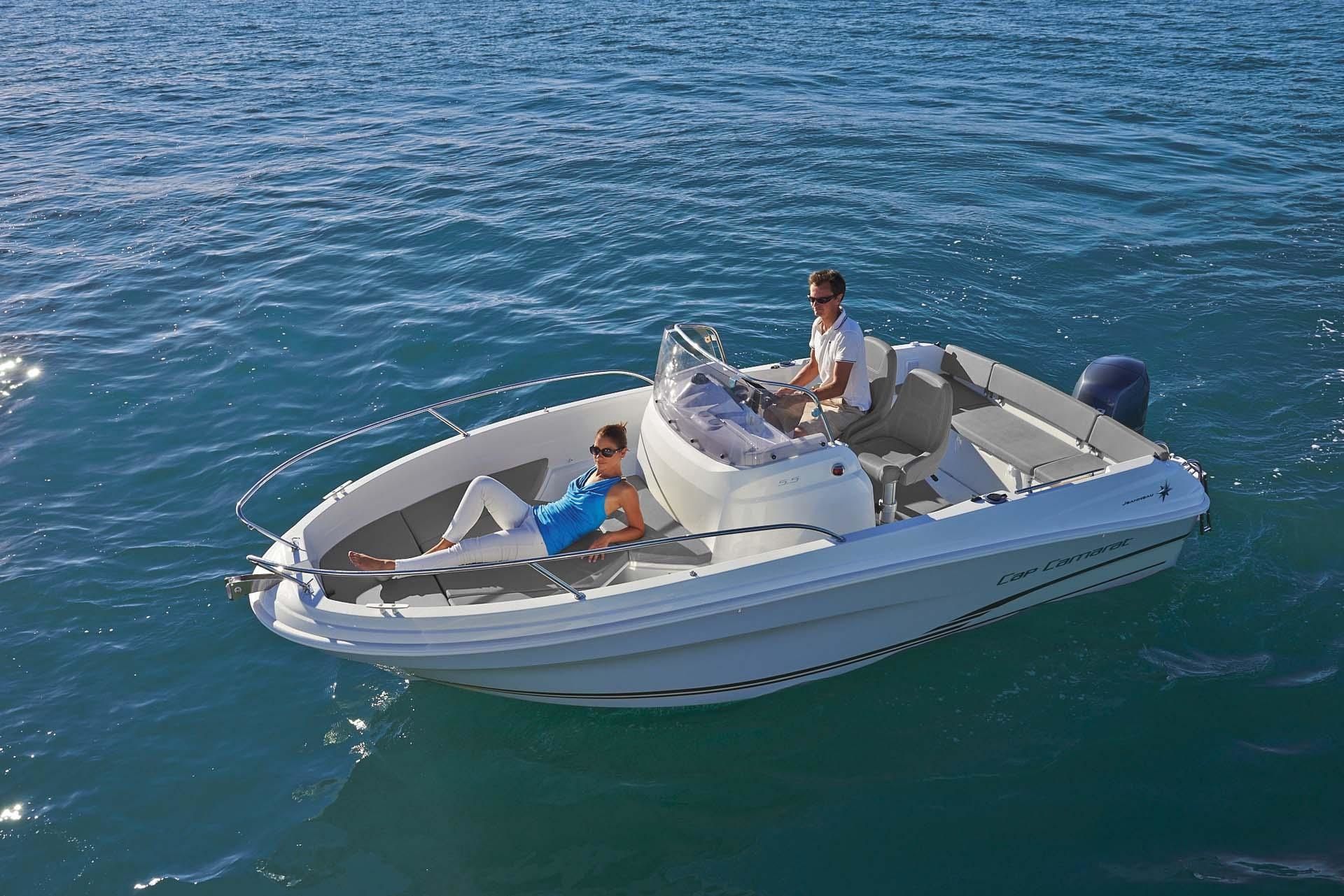 Jeanneau Cap Camarat 5.5 CC | Aitxe Motor