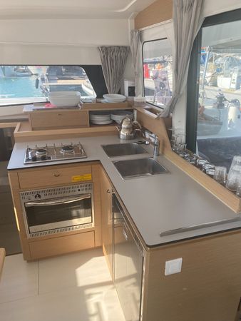 Excess 11 | Carmelina