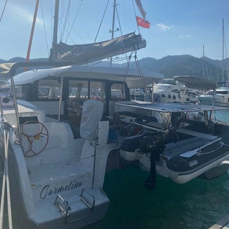 Excess 11 | Carmelina