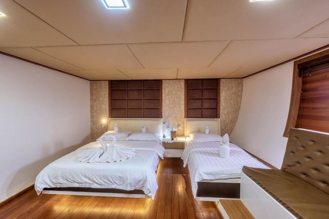 Custom Built 122 | Adora