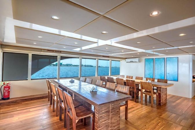 Custom Built 122 | Adora