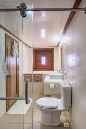 Custom Built 122 | Adora