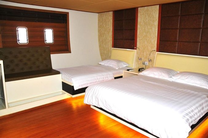 Custom Built 122 | Adora