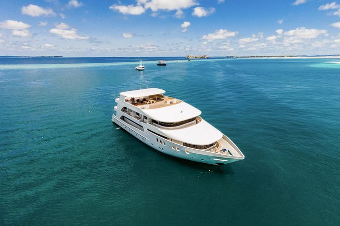 Custom Built 122 | Adora