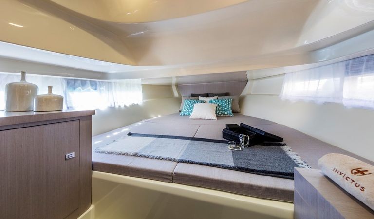 Invictus 240 | Joker