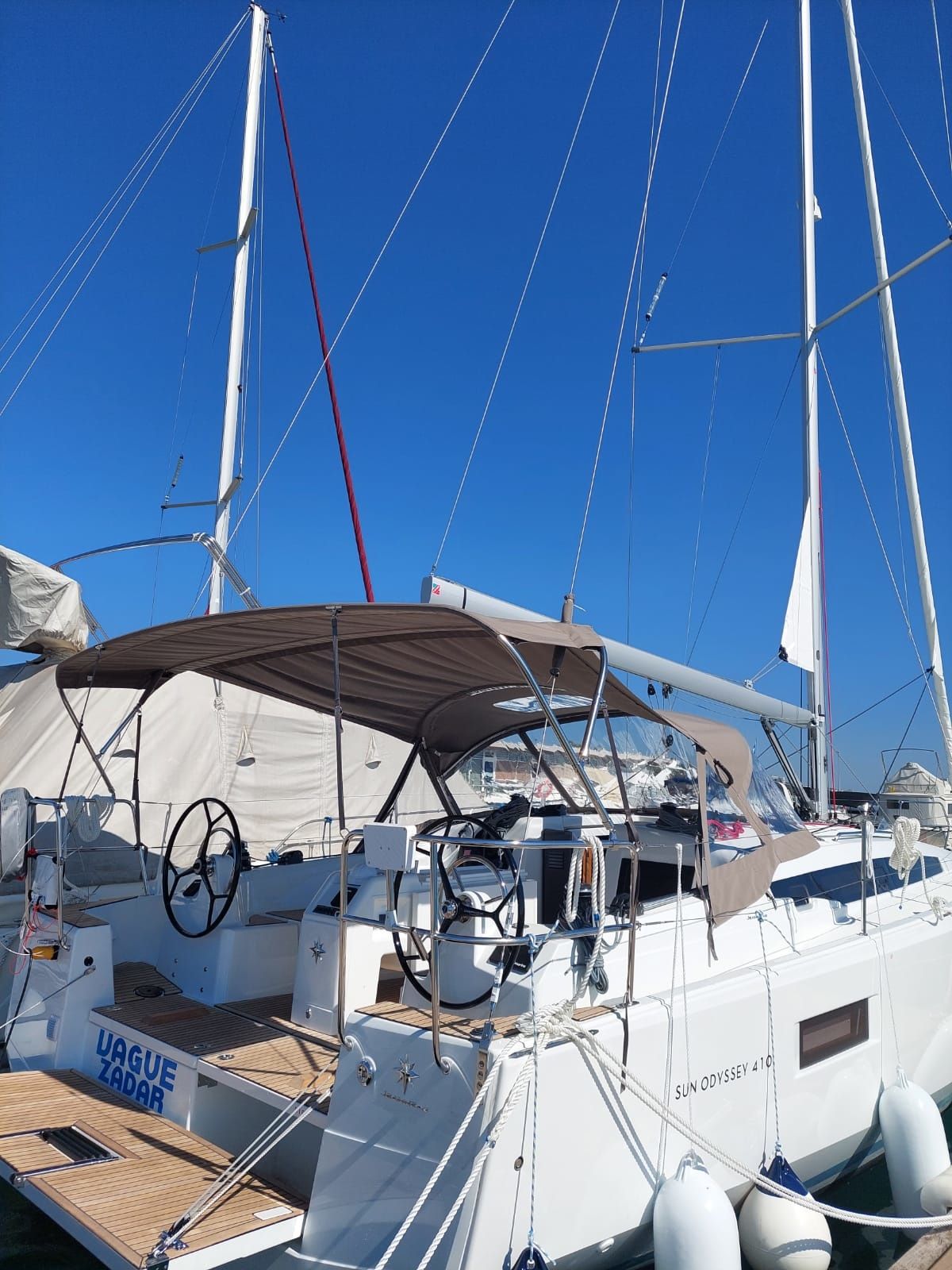 Jeanneau Sun Odyssey 410 | Vague