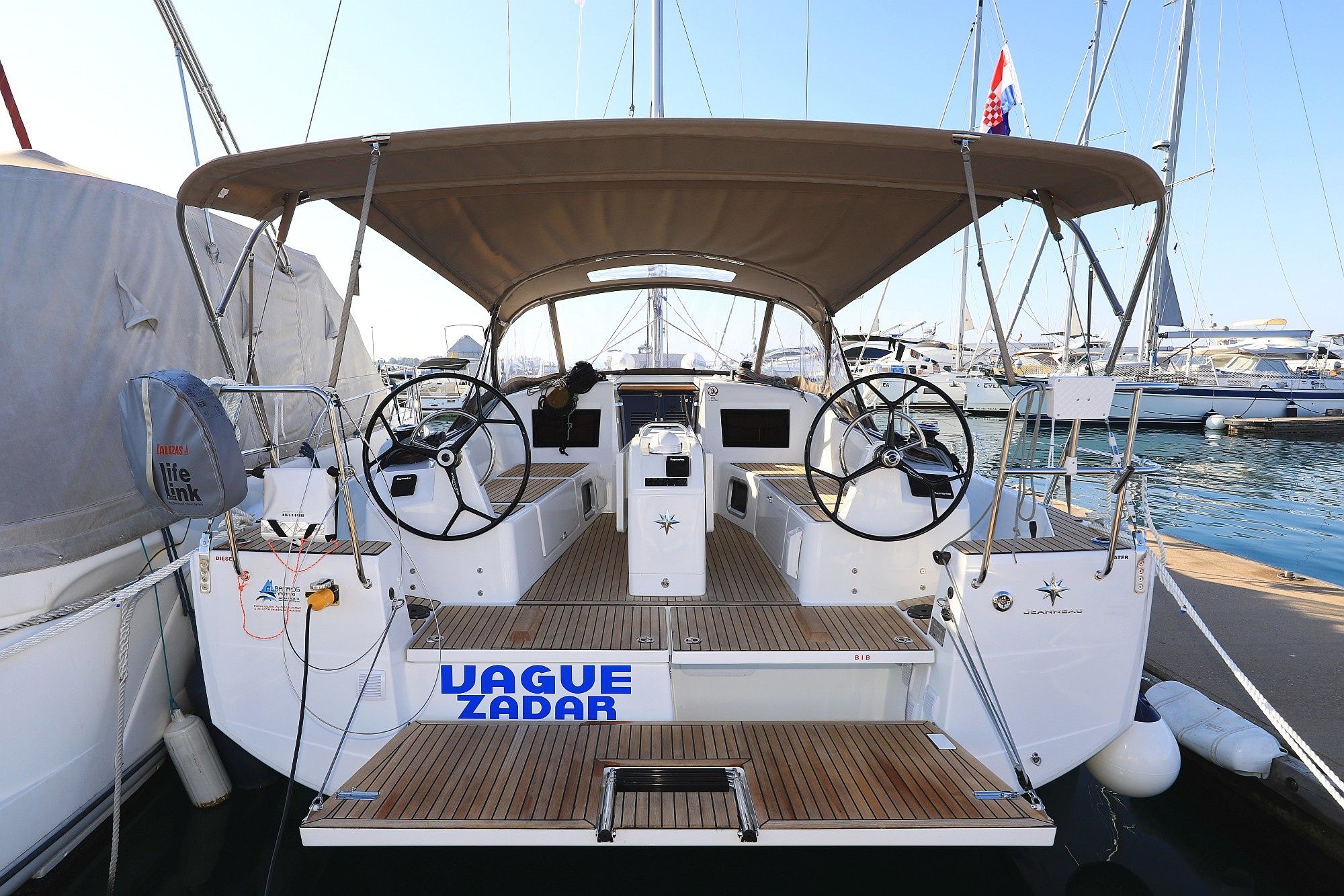 Jeanneau Sun Odyssey 410 | Vague