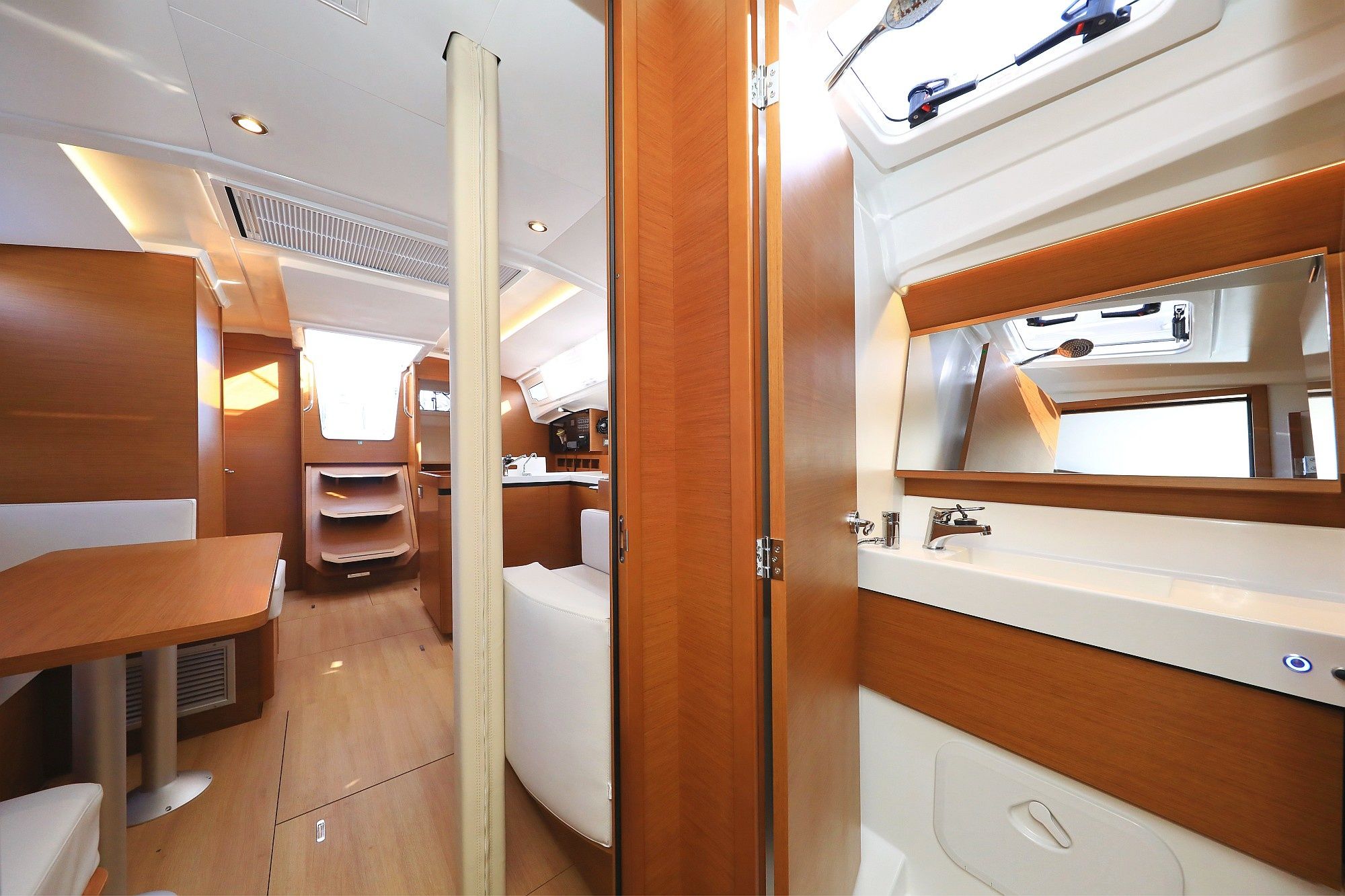 Jeanneau Sun Odyssey 410 | Vague