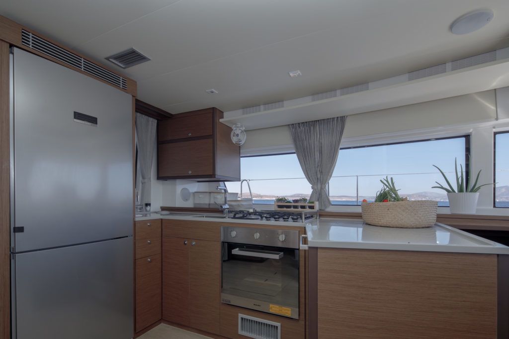 Lagoon 52 F | Oneida