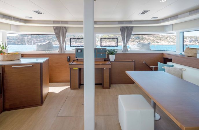 Lagoon 52 F | Oneida