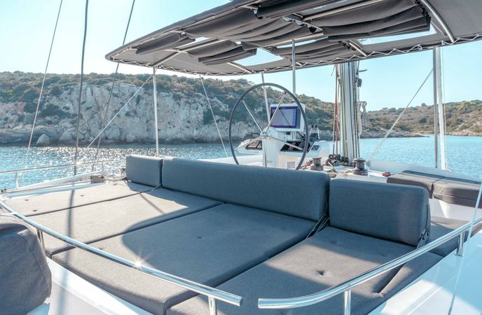 Lagoon 52 F | Oneida