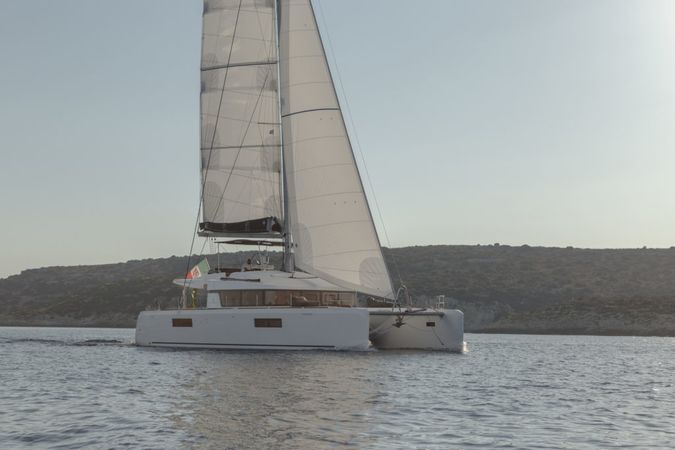 Lagoon 52 F | Oneida