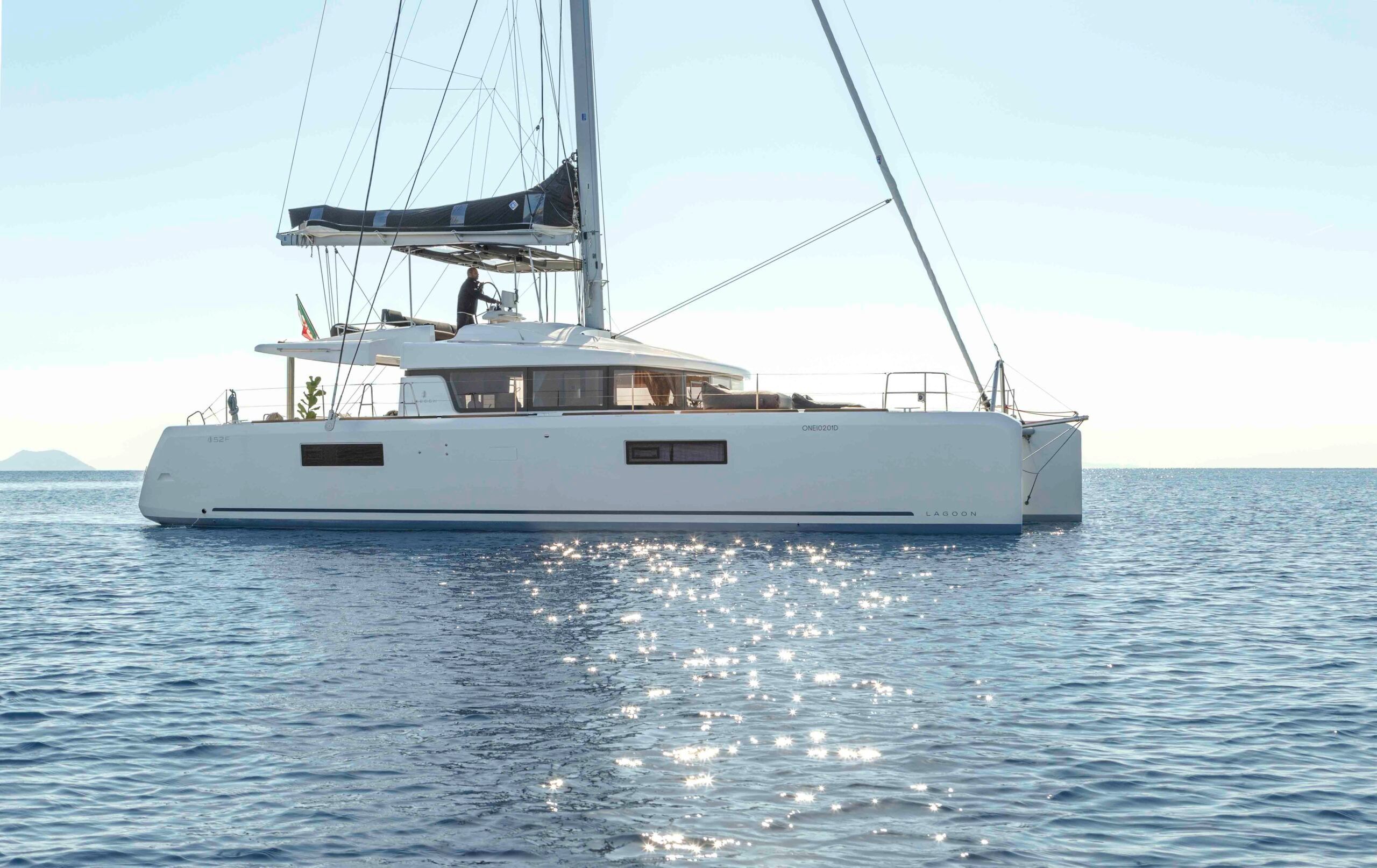 Lagoon 52 F | Oneida